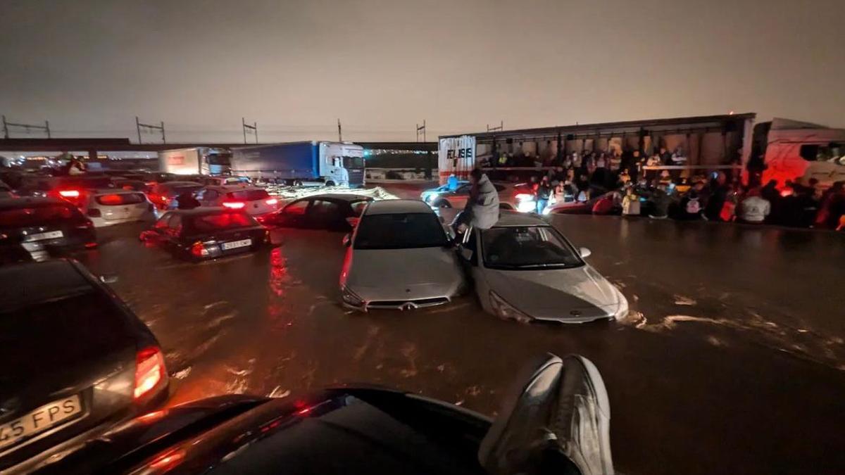 51 morts en Espagne... La tempête Dana : la plus forte tempête du 21e siècle frappe le pays et cause des destructions massives